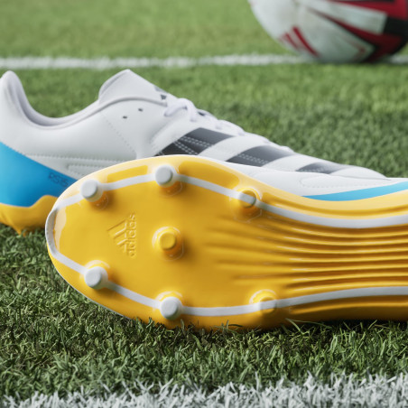 Crampons Moulés Adidas RS-15 (FG) Blanche